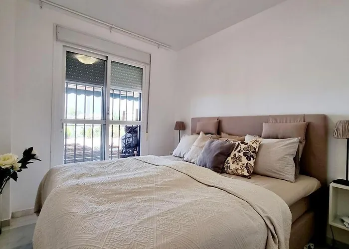 Rosies Place - Fantastic-2-bed-apartment-with-great-terrace-in-lorcrimar V Марбелья