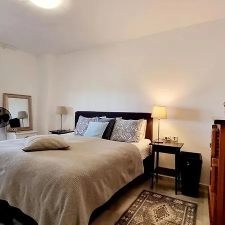 Rosies Place - Fantastic-2-bed-apartment-with-great-terrace-in-lorcrimar V * Marbellac