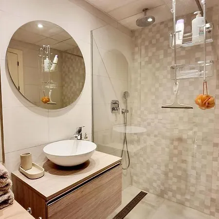 Rosies Place - Fantastic-2-bed-apartment-with-great-terrace-in-lorcrimar V Apartment